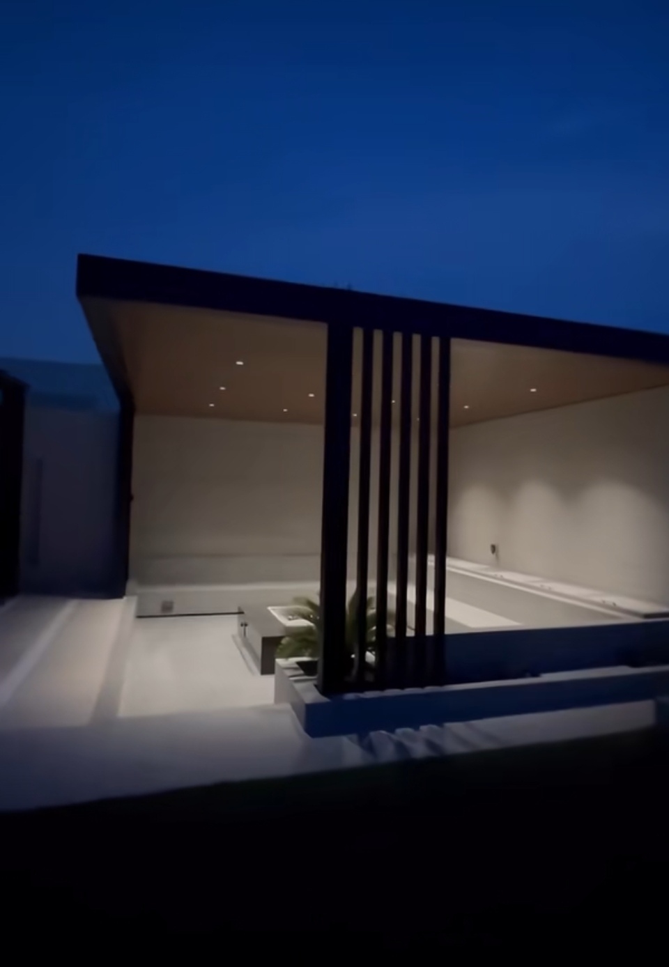 Screenshot_20240101_185958_com.zhiliaoapp.musically_edit_1635353849366087